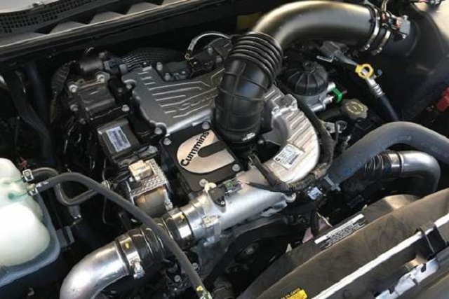 2020 Nissan Titan XD engine