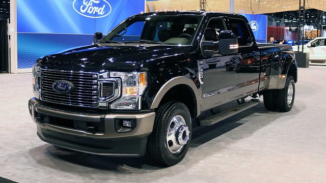 2021 Ford F-350 front