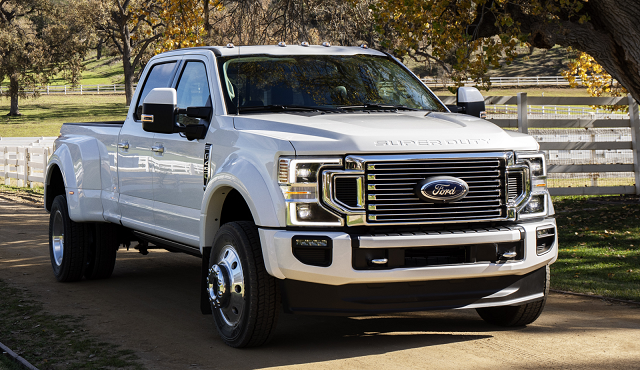 2021 Ford F-450 front