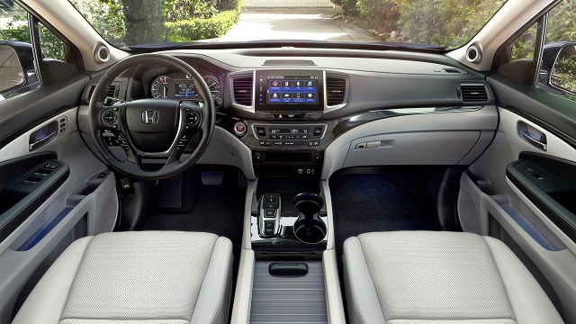 2022 Honda Ridgeline Interior